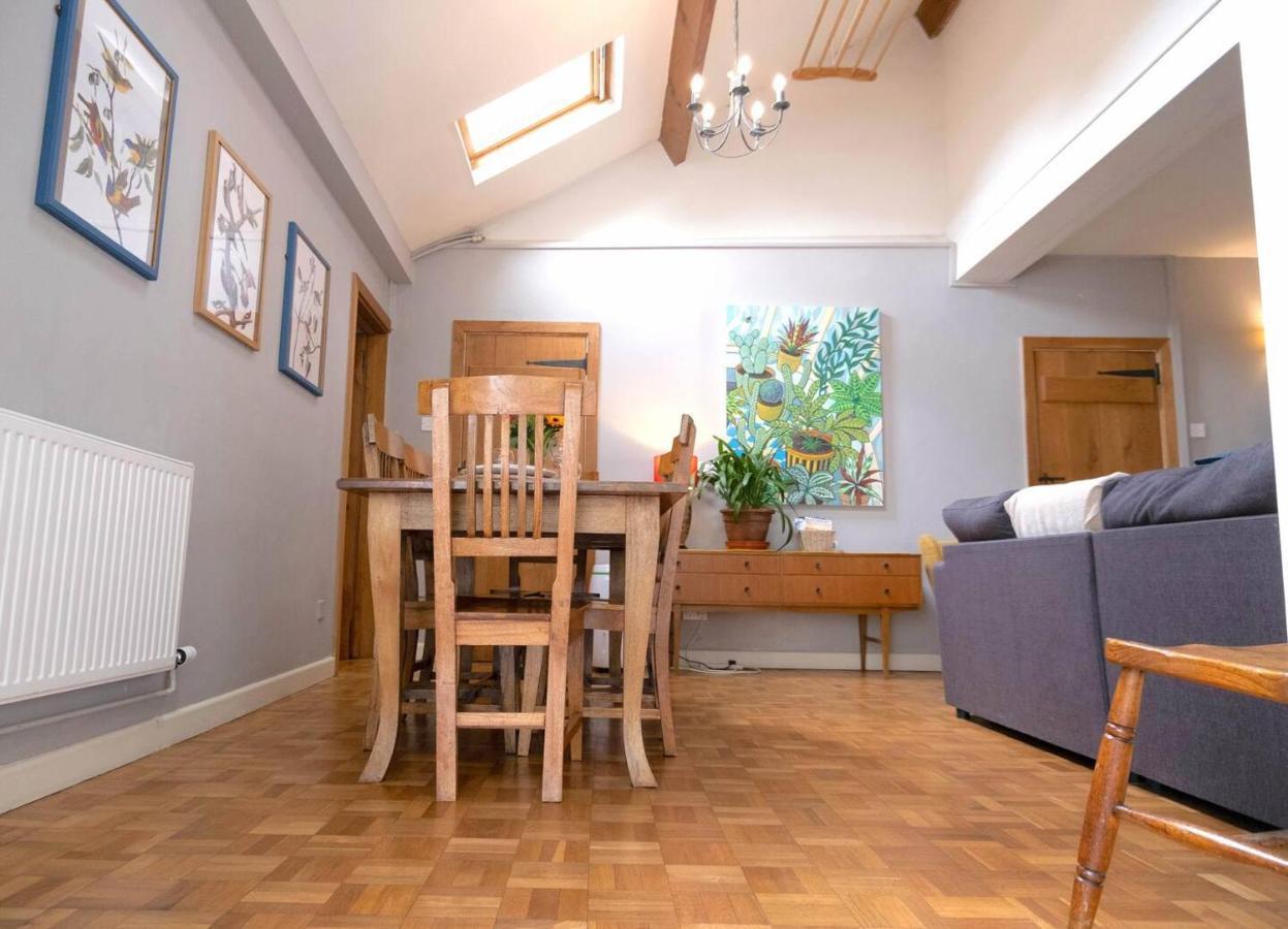 Lovely Property In The Heart Of Somerset, Sleeps 9 Shepton Mallet Zewnętrze zdjęcie
