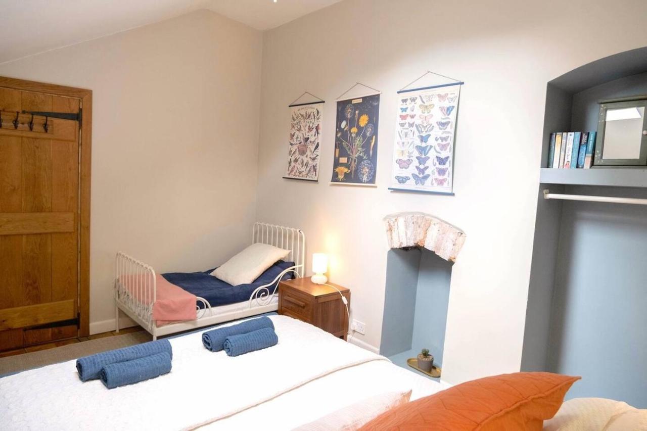 Lovely Property In The Heart Of Somerset, Sleeps 9 Shepton Mallet Zewnętrze zdjęcie