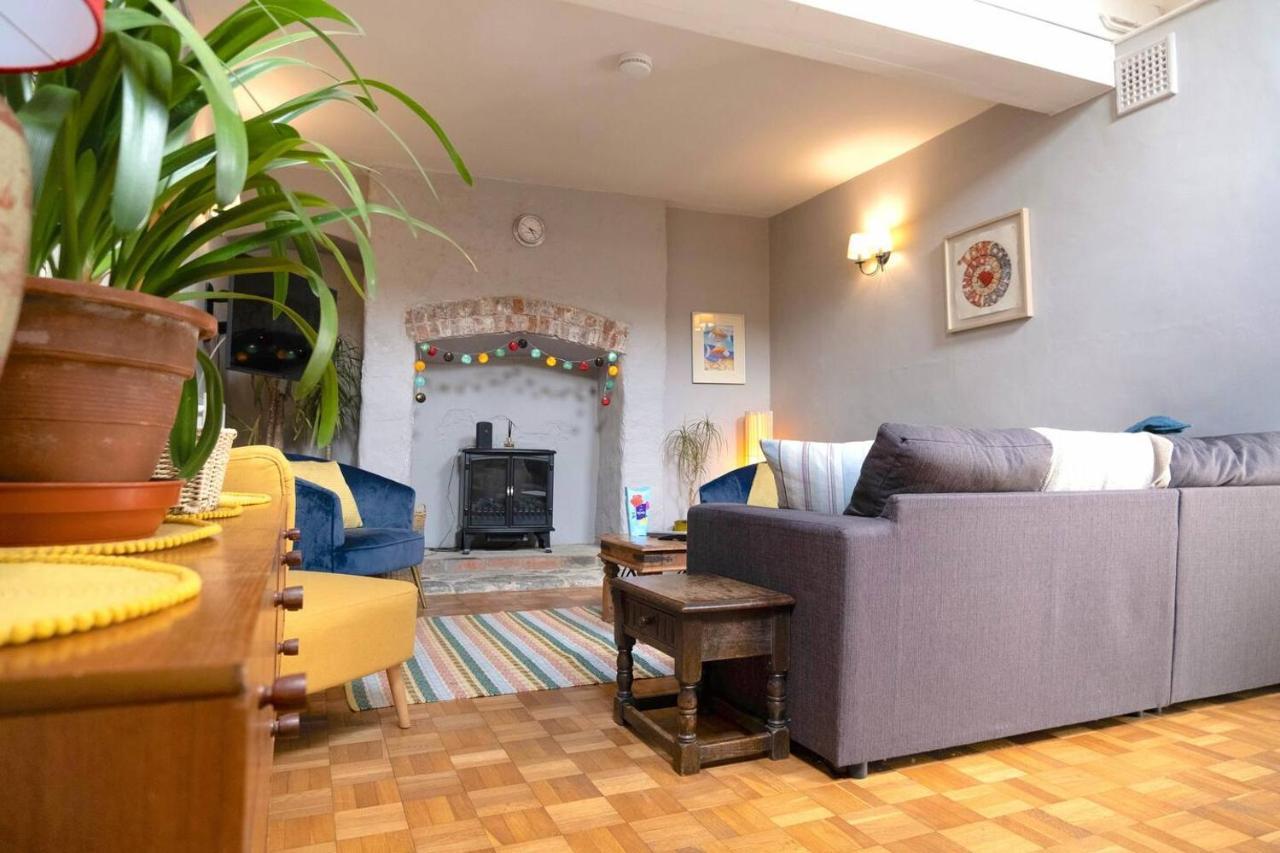 Lovely Property In The Heart Of Somerset, Sleeps 9 Shepton Mallet Zewnętrze zdjęcie